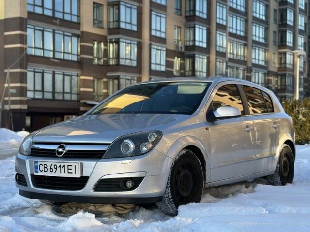 Серый Опель Астра, объемом двигателя 1.6 л и пробегом 280 тыс. км за 3950 $, фото 1 на Automoto.ua