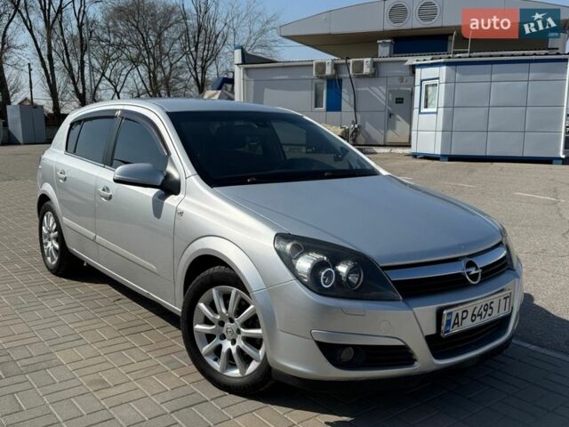 Сірий Опель Астра, об'ємом двигуна 1.8 л та пробігом 186 тис. км за 4800 $, фото 1 на Automoto.ua