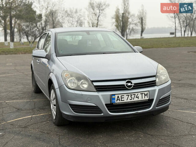Сірий Опель Астра, об'ємом двигуна 1.36 л та пробігом 270 тис. км за 4800 $, фото 1 на Automoto.ua