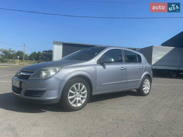 Сірий Опель Астра, об'ємом двигуна 1.8 л та пробігом 183 тис. км за 4999 $, фото 1 на Automoto.ua