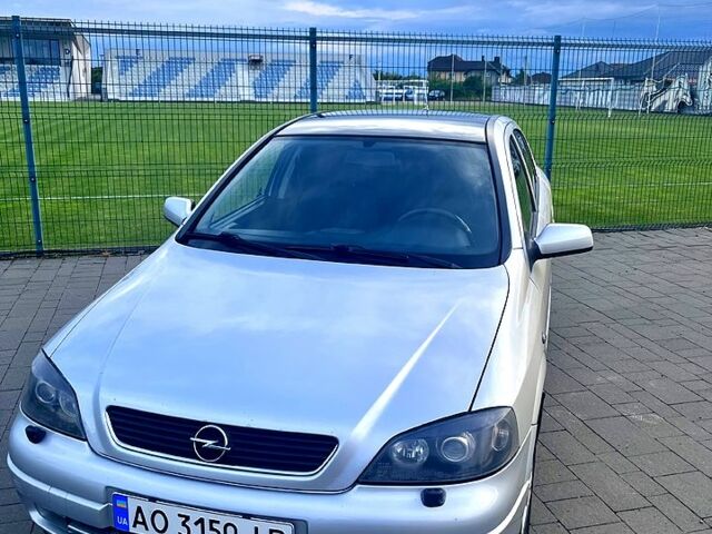 Сірий Опель Астра, об'ємом двигуна 2.2 л та пробігом 0 тис. км за 3100 $, фото 1 на Automoto.ua