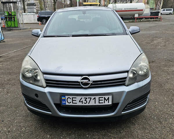 Сірий Опель Астра, об'ємом двигуна 1.36 л та пробігом 271 тис. км за 3000 $, фото 1 на Automoto.ua
