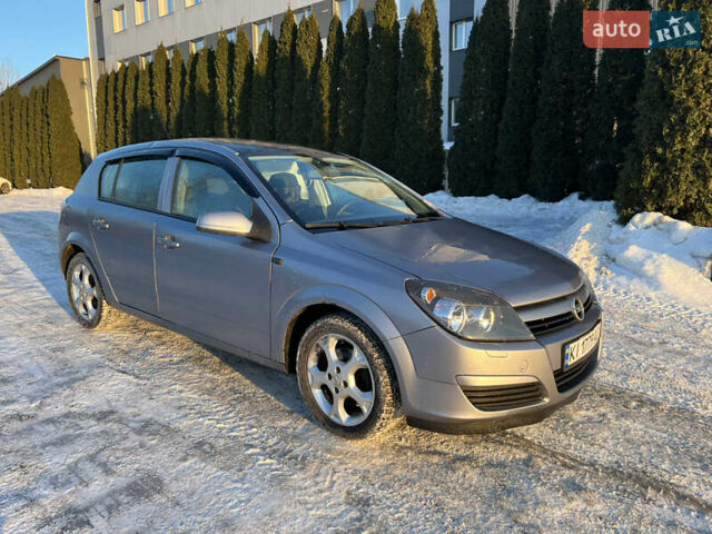 Серый Опель Астра, объемом двигателя 1.6 л и пробегом 200 тыс. км за 3300 $, фото 1 на Automoto.ua