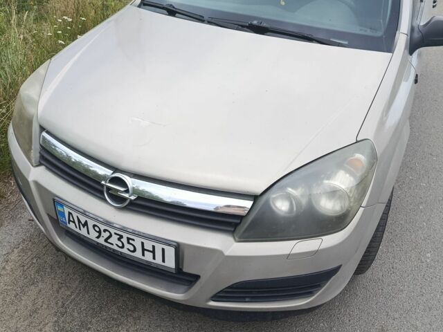 Сірий Опель Астра, об'ємом двигуна 1 л та пробігом 235 тис. км за 3500 $, фото 1 на Automoto.ua
