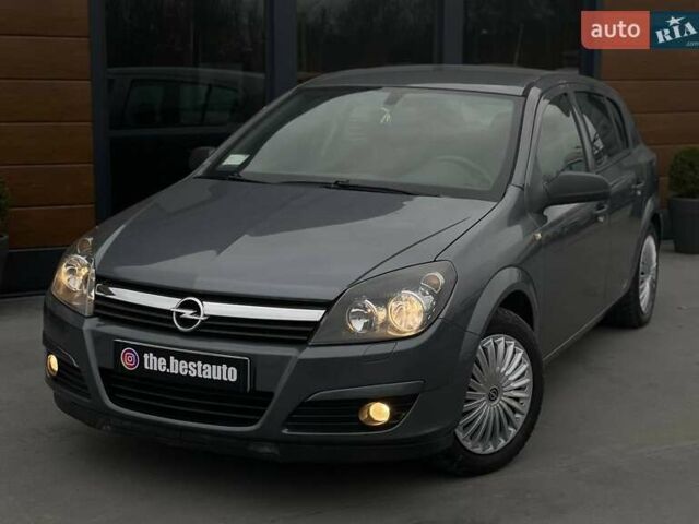 Серый Опель Астра, объемом двигателя 1.36 л и пробегом 163 тыс. км за 4774 $, фото 1 на Automoto.ua