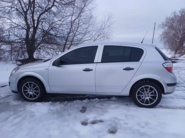 Сірий Опель Астра, об'ємом двигуна 0 л та пробігом 274 тис. км за 4700 $, фото 1 на Automoto.ua