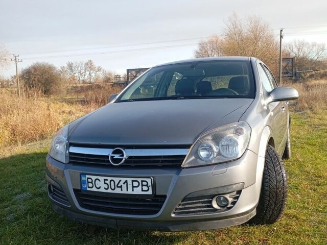 Сірий Опель Астра, об'ємом двигуна 1.9 л та пробігом 323 тис. км за 4300 $, фото 1 на Automoto.ua