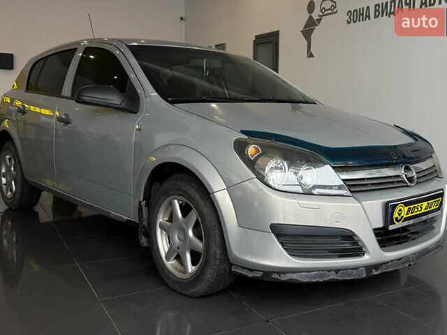 Серый Опель Астра, объемом двигателя 1.4 л и пробегом 215 тыс. км за 4100 $, фото 1 на Automoto.ua