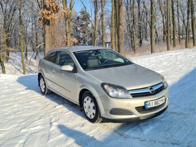 Серый Опель Астра, объемом двигателя 1.6 л и пробегом 263 тыс. км за 4800 $, фото 1 на Automoto.ua