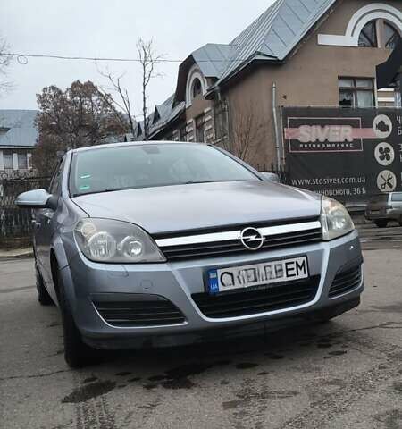 Серый Опель Астра, объемом двигателя 1.8 л и пробегом 195 тыс. км за 4950 $, фото 1 на Automoto.ua