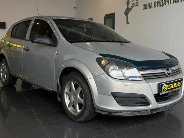 Серый Опель Астра, объемом двигателя 1.4 л и пробегом 215 тыс. км за 4100 $, фото 1 на Automoto.ua
