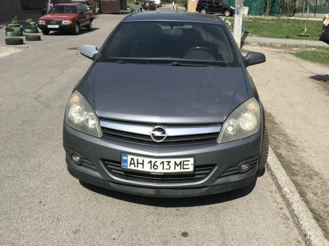 Сірий Опель Астра, об'ємом двигуна 1.6 л та пробігом 440 тис. км за 4200 $, фото 1 на Automoto.ua