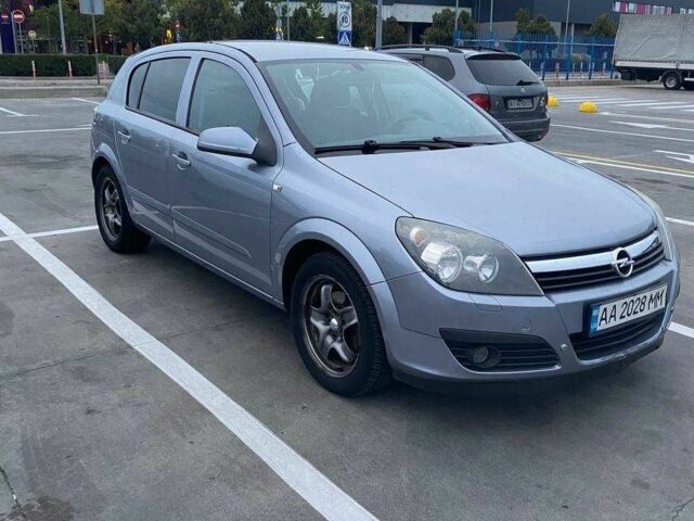 Серый Опель Астра, объемом двигателя 1.6 л и пробегом 145 тыс. км за 4400 $, фото 1 на Automoto.ua