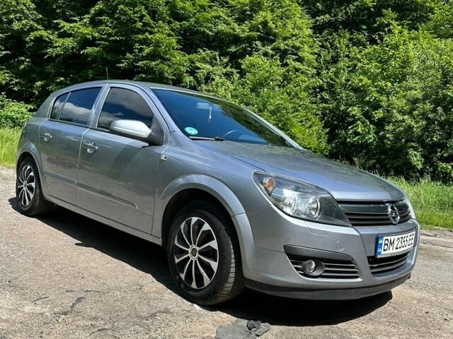 Сірий Опель Астра, об'ємом двигуна 1.6 л та пробігом 263 тис. км за 4550 $, фото 1 на Automoto.ua