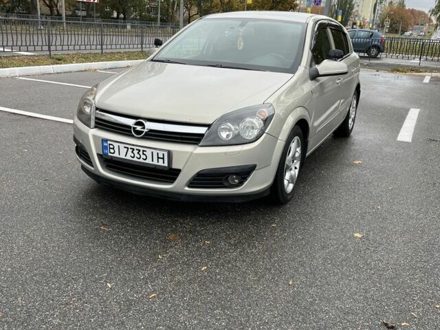 Сірий Опель Астра, об'ємом двигуна 1.6 л та пробігом 260 тис. км за 4550 $, фото 1 на Automoto.ua