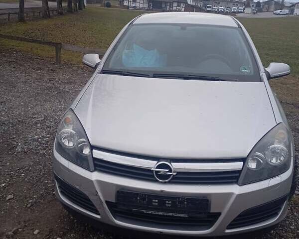 Сірий Опель Астра, об'ємом двигуна 1.4 л та пробігом 201 тис. км за 474 $, фото 1 на Automoto.ua