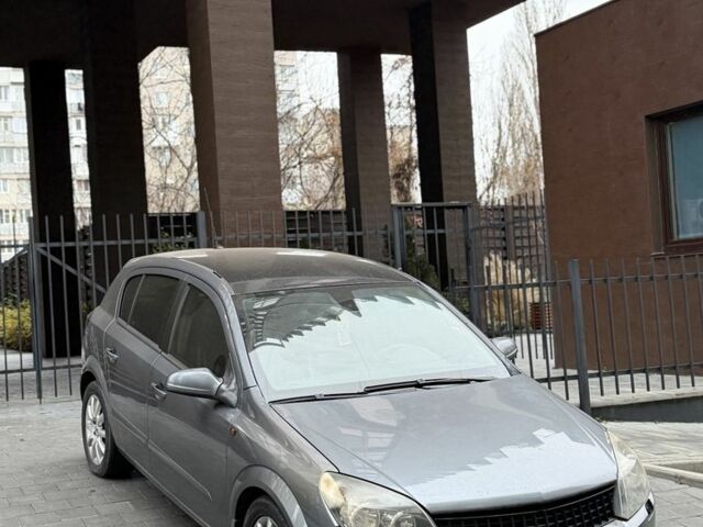 Серый Опель Астра, объемом двигателя 0 л и пробегом 196 тыс. км за 1750 $, фото 1 на Automoto.ua