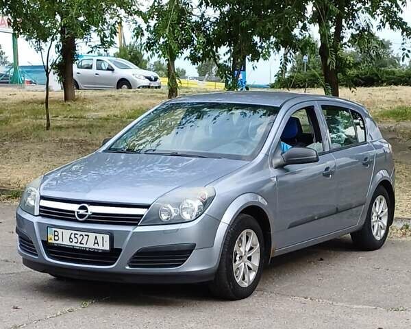 Серый Опель Астра, объемом двигателя 1.4 л и пробегом 144 тыс. км за 4500 $, фото 1 на Automoto.ua