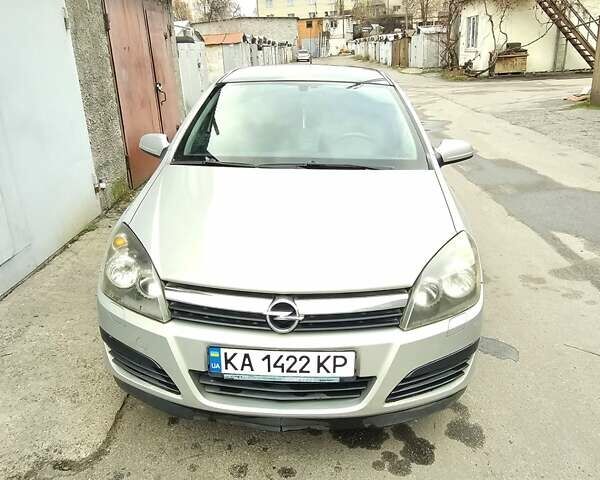 Сірий Опель Астра, об'ємом двигуна 1.4 л та пробігом 181 тис. км за 3600 $, фото 1 на Automoto.ua