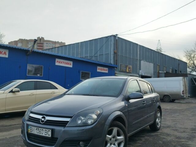 Сірий Опель Астра, об'ємом двигуна 1.6 л та пробігом 230 тис. км за 4299 $, фото 1 на Automoto.ua