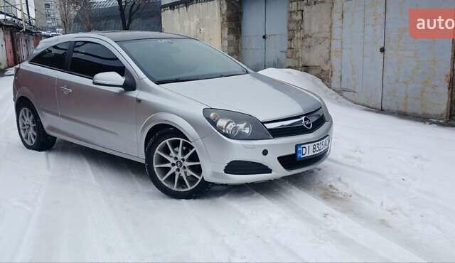 Сірий Опель Астра, об'ємом двигуна 1.25 л та пробігом 322 тис. км за 4400 $, фото 1 на Automoto.ua