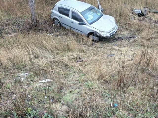 Серый Опель Астра, объемом двигателя 1.4 л и пробегом 170 тыс. км за 1300 $, фото 1 на Automoto.ua