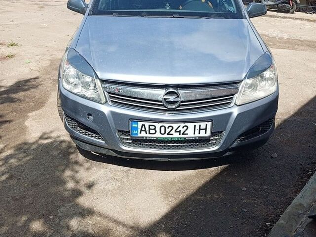 Сірий Опель Астра, об'ємом двигуна 1.3 л та пробігом 294 тис. км за 4200 $, фото 1 на Automoto.ua