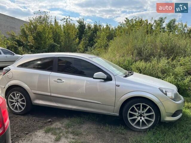 Серый Опель Астра, объемом двигателя 1.3 л и пробегом 320 тыс. км за 3500 $, фото 1 на Automoto.ua