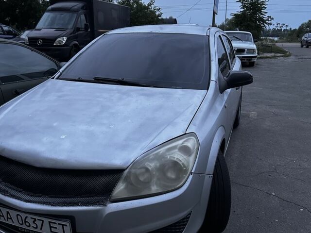 Сірий Опель Астра, об'ємом двигуна 1.4 л та пробігом 102 тис. км за 1500 $, фото 1 на Automoto.ua