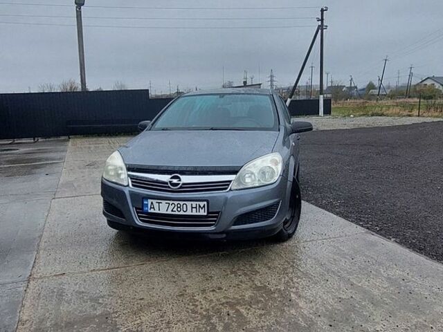 Сірий Опель Астра, об'ємом двигуна 1.4 л та пробігом 237 тис. км за 3500 $, фото 1 на Automoto.ua