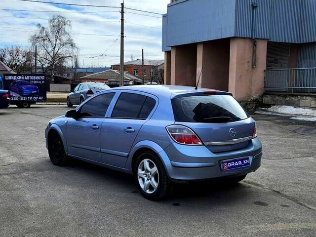 Серый Опель Астра, объемом двигателя 1.6 л и пробегом 225 тыс. км за 3250 $, фото 1 на Automoto.ua