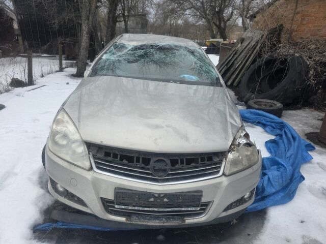 Сірий Опель Астра, об'ємом двигуна 0 л та пробігом 273 тис. км за 1010 $, фото 1 на Automoto.ua