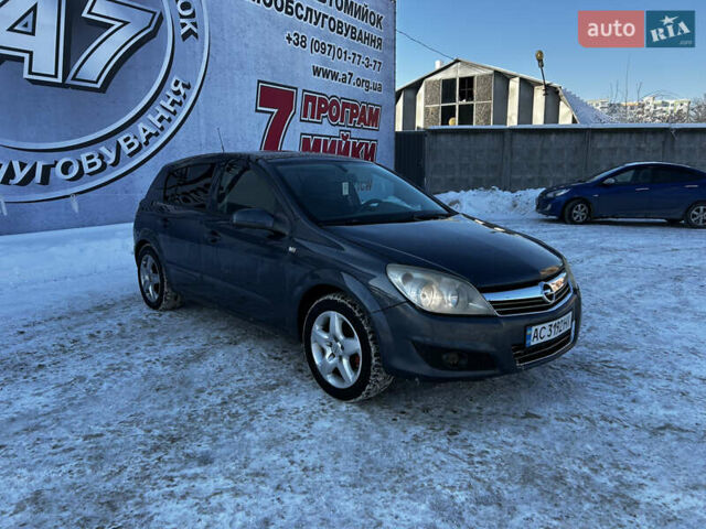 Сірий Опель Астра, об'ємом двигуна 1.6 л та пробігом 232 тис. км за 3850 $, фото 1 на Automoto.ua