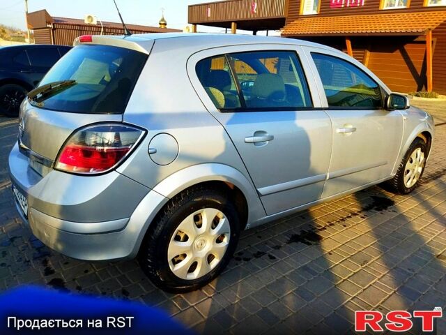 Серый Опель Астра, объемом двигателя 1.4 л и пробегом 246 тыс. км за 4700 $, фото 1 на Automoto.ua