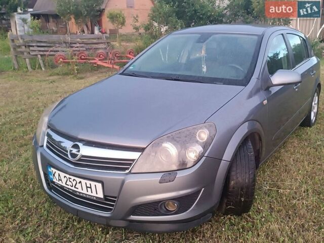 Сірий Опель Астра, об'ємом двигуна 1.91 л та пробігом 276 тис. км за 5100 $, фото 1 на Automoto.ua