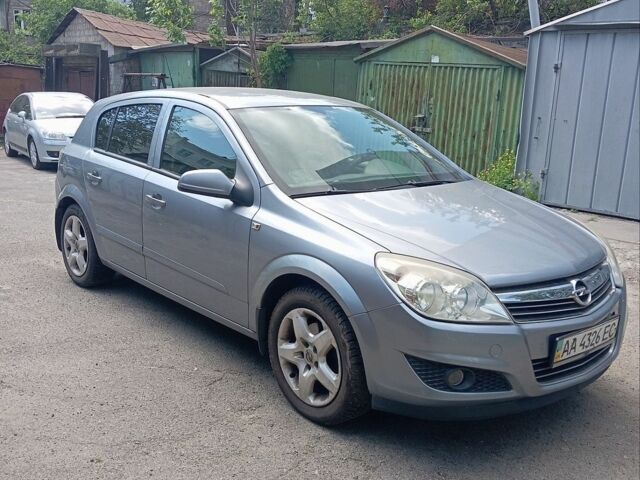 Сірий Опель Астра, об'ємом двигуна 1.6 л та пробігом 290 тис. км за 3800 $, фото 1 на Automoto.ua