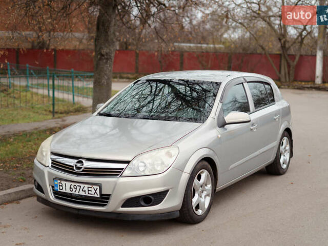 Сірий Опель Астра, об'ємом двигуна 1.6 л та пробігом 252 тис. км за 5400 $, фото 1 на Automoto.ua