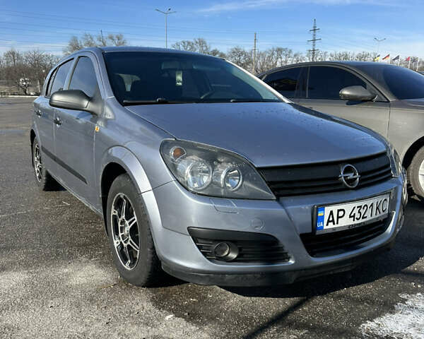 Сірий Опель Астра, об'ємом двигуна 1.4 л та пробігом 218 тис. км за 4700 $, фото 1 на Automoto.ua