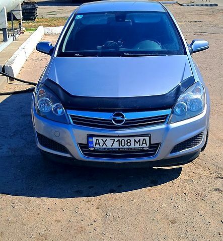 Сірий Опель Астра, об'ємом двигуна 1.4 л та пробігом 240 тис. км за 4250 $, фото 1 на Automoto.ua