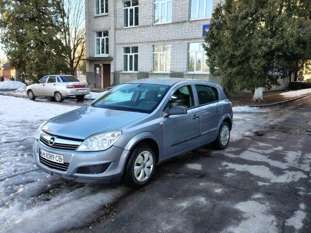 Сірий Опель Астра, об'ємом двигуна 1.4 л та пробігом 298 тис. км за 4200 $, фото 1 на Automoto.ua