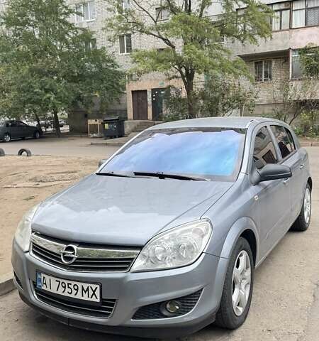 Сірий Опель Астра, об'ємом двигуна 1.8 л та пробігом 300 тис. км за 5800 $, фото 1 на Automoto.ua