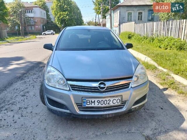 Серый Опель Астра, объемом двигателя 1.4 л и пробегом 333 тыс. км за 5100 $, фото 1 на Automoto.ua