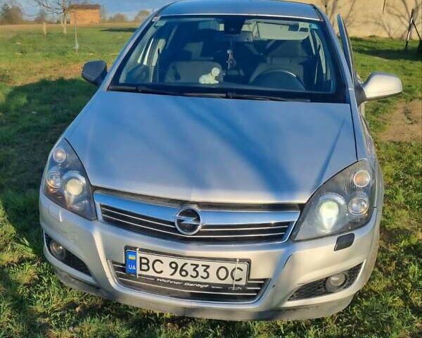 Сірий Опель Астра, об'ємом двигуна 1.3 л та пробігом 159 тис. км за 6200 $, фото 1 на Automoto.ua