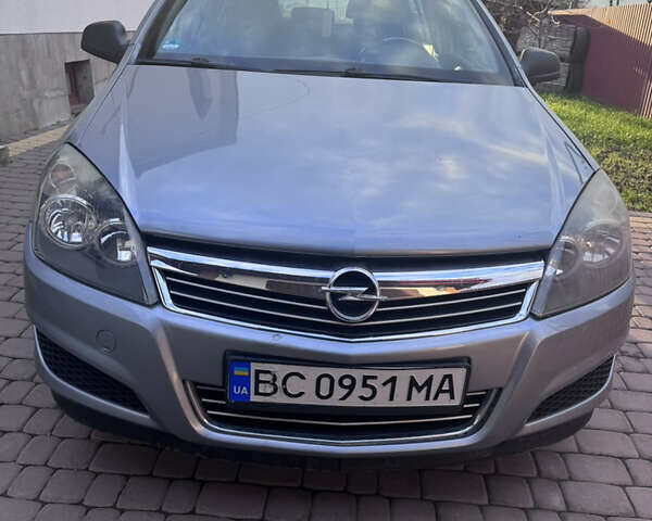 Сірий Опель Астра, об'ємом двигуна 1.36 л та пробігом 280 тис. км за 3900 $, фото 1 на Automoto.ua