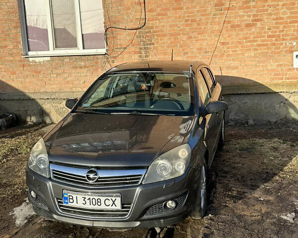 Серый Опель Астра, объемом двигателя 1.6 л и пробегом 184 тыс. км за 6200 $, фото 1 на Automoto.ua