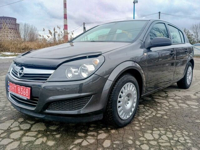 Серый Опель Астра, объемом двигателя 0 л и пробегом 207 тыс. км за 5999 $, фото 1 на Automoto.ua