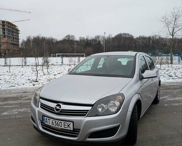 Сірий Опель Астра, об'ємом двигуна 1.4 л та пробігом 274 тис. км за 4500 $, фото 1 на Automoto.ua