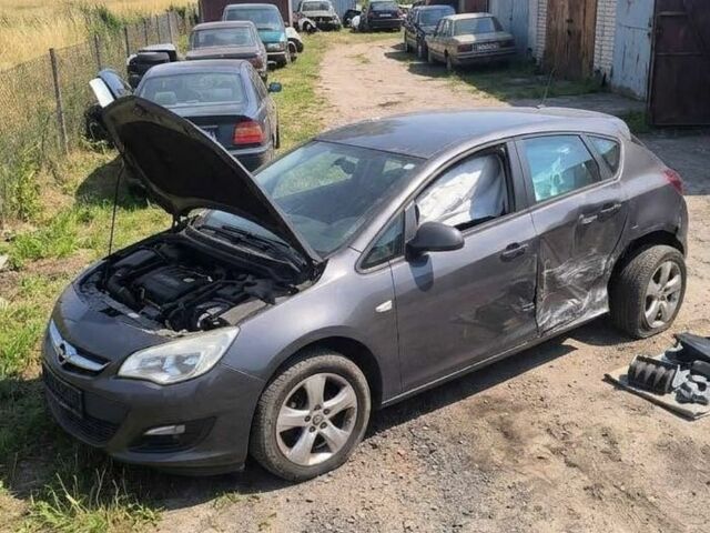 Сірий Опель Астра, об'ємом двигуна 1.25 л та пробігом 220 тис. км за 2400 $, фото 1 на Automoto.ua