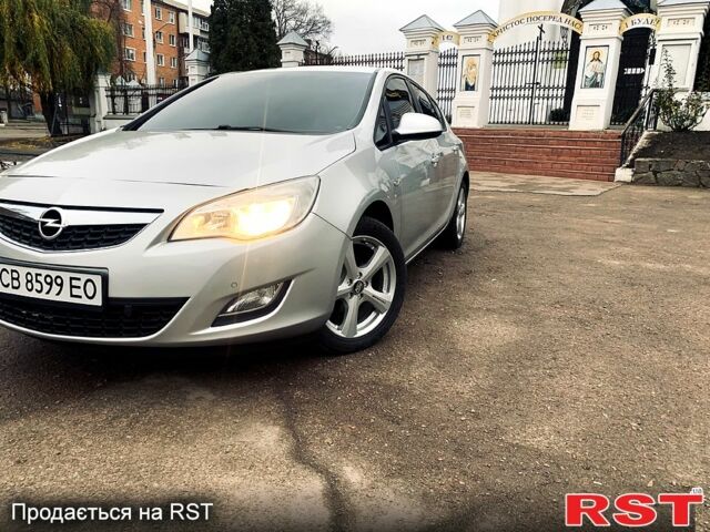 Сірий Опель Астра, об'ємом двигуна 1.6 л та пробігом 250 тис. км за 7700 $, фото 1 на Automoto.ua