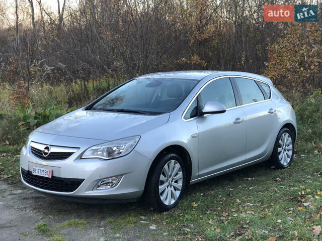 Сірий Опель Астра, об'ємом двигуна 1.6 л та пробігом 135 тис. км за 8650 $, фото 1 на Automoto.ua